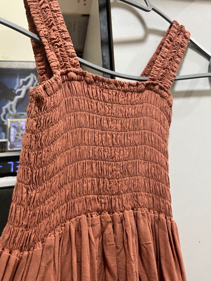 Terracotta Tiered Maxi Dress (Category: Dresses) located in Manila. Submitted by twiceyetnice (Listing ID 1415342599, Image 3). Description: -stretchable - no flaws .