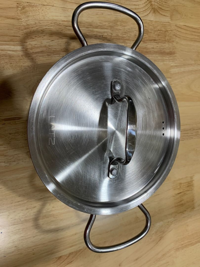 ❗️SALE❗️Total Kitchenware 18cm Full Stainless Casserole (Category: Cookware & Accessories) located in Cavite. Submitted by rwyanewade39874 (Listing ID 1415358632, Image 3). Description: Total Kitchenware 18cm Casserole Korea made Gas electric induction Full stainless lid Makapal Matibay minimal signs of usage.