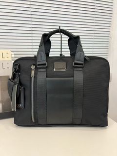 (Category: ) located in . Submitted by fascinating.premium.bag.mall (Listing ID 1415363427, Image 1). Description: .