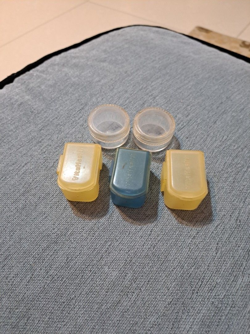 Vintage Camera Flash Diffusers and Lens Caps, Photography, Photography ...