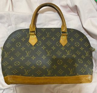 (Category: ) located in . Submitted by celebrityauctions (Listing ID 1415305935, Image 1). Description: .