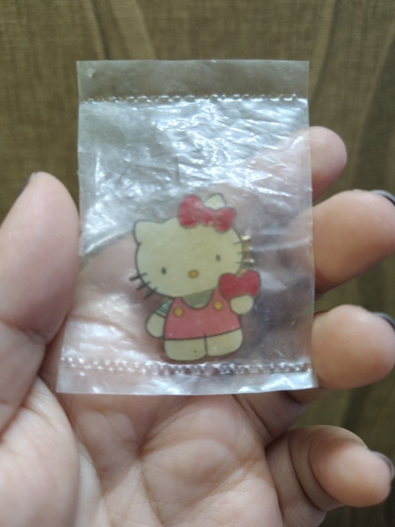 vintage Sanrio Hello Kitty Pin (Category: Character Goods) located in Santa Rosa. Submitted by mmps249.1 (Listing ID 1415287037, Image 1). Description: Crossposted Mine now, pay now shipping courier: JRS only Gcash payment upon order No reservations.