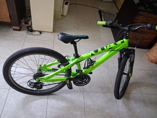 (Category: ) located in . Submitted by chiz (Listing ID 1415317447, Image 1). Description: .