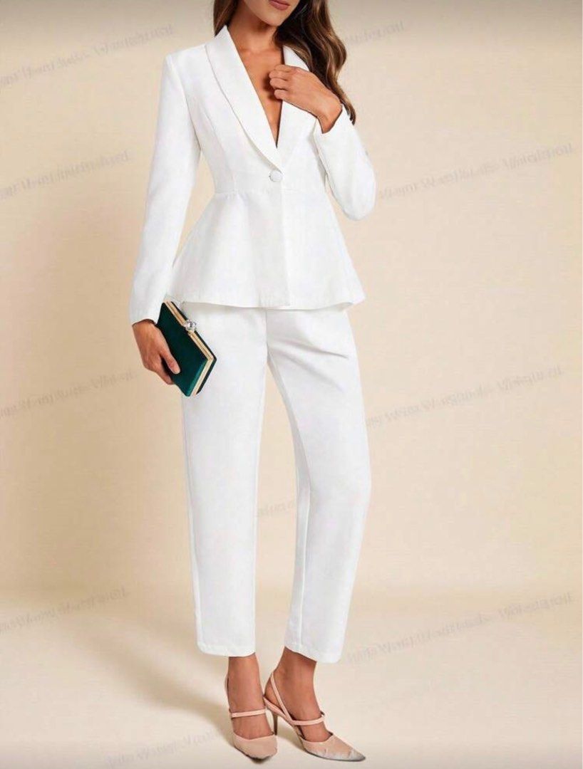 White Blazer Suit with free Bow Veil (Category: Coats, Jackets and Outerwear) located in Taguig. Submitted by Whopper (Listing ID 1415327807, Image 1). Description: - White blazer suit with matching pants - Single-button closure - Peplum design - Includes a white veil with a large bow - Ideal for special occasions and formal events - Tailored for a flattering fit.