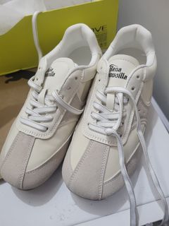 （分類：）位於 。 由 ahh_hung 提交（商品編號 1415375364，圖片 1）。簡介： 。