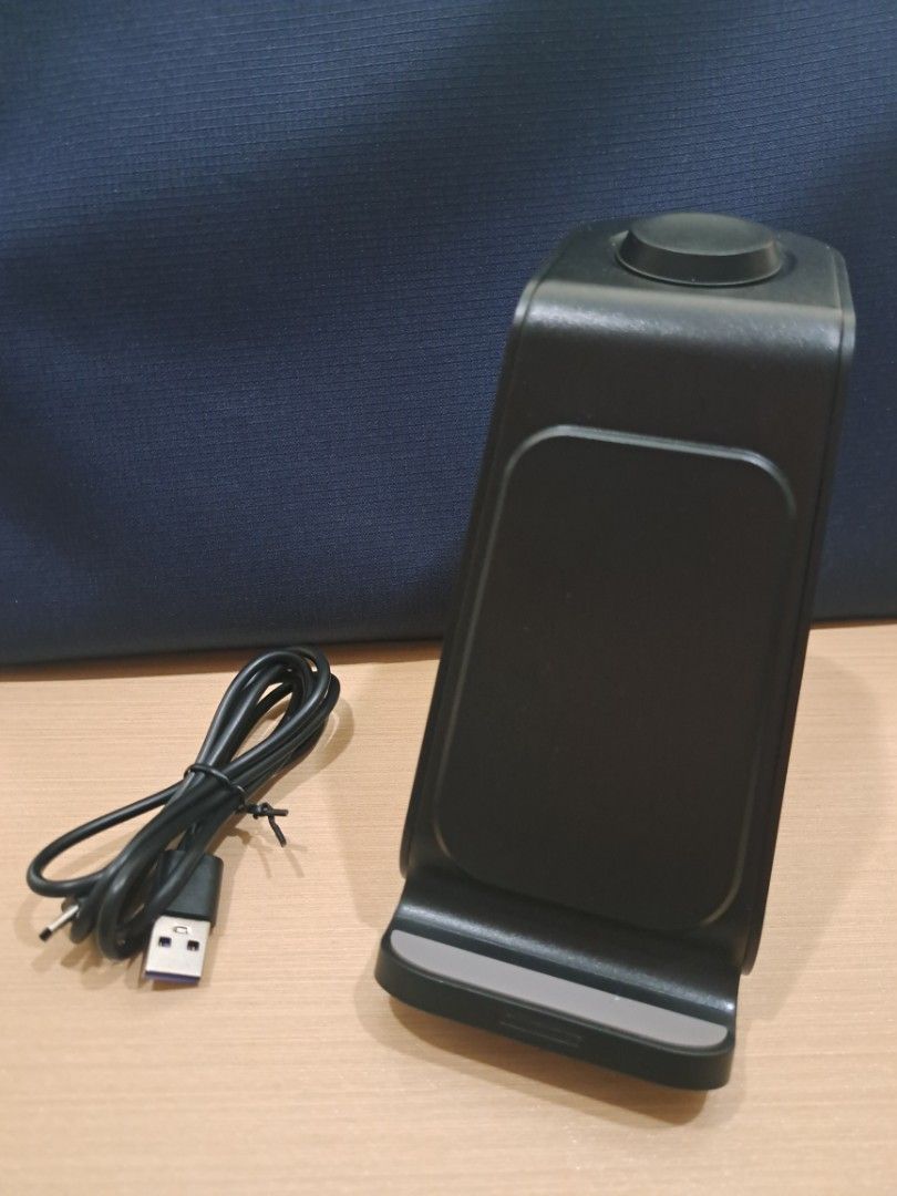 3-in-1 Magnetic Charger (Category: Chargers) located in Manila. Submitted by jmlim159 (Listing ID 1415526620, Image 1). Description: 3-in-1 ToKer New Magnetic Charger 1. Magsafe Charger (for Samsung, Apple, or other Magsafe phones) 2. SAMSUNG watch charger (♦️NOT FOR APPLE WATCH♦️) 3. Wireless charging for earphones Color: Black ✅️Included in box is USB to USB-C cable. No adapter included ✅️Used only 1x for Magsafe charger ✅️RFS: bought by mistak