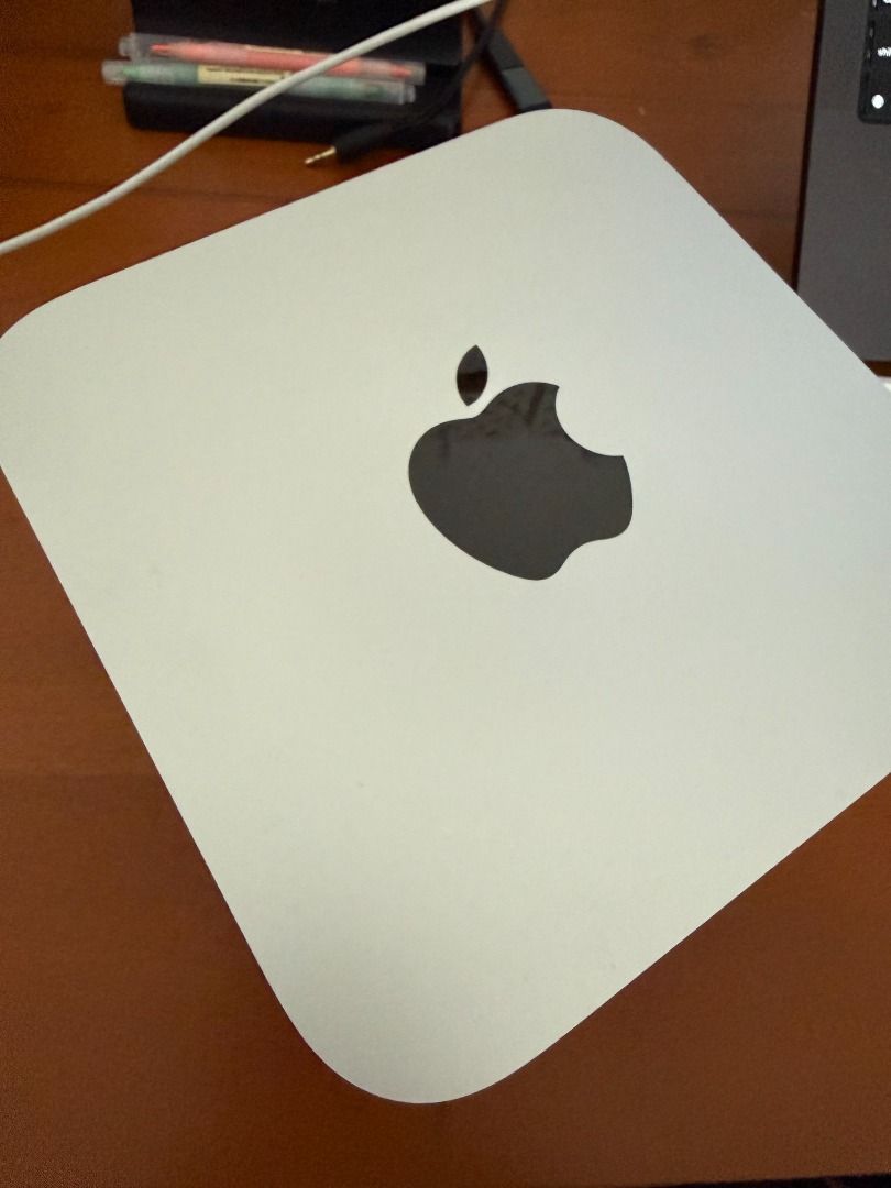 Apple M2 Max Mac Studio 32GB Ram 512GB SSD Storage (Category: Desktops) located in Quezon City. Submitted by caseofart (Listing ID 1415437594, Image 3). Description: - Bought at Power Mac SM Megamall - Complete with original box - M2 Max Chip - 32GB RAM - 512GB SSD Storage - Sleek, minimalist design - I'm including the stand which I bought for 3k RFS: Migrating abroad.