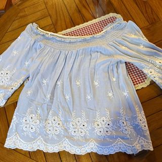 (Category: ) located in . Submitted by meesua97 (Listing ID 1415528850, Image 1). Description: .