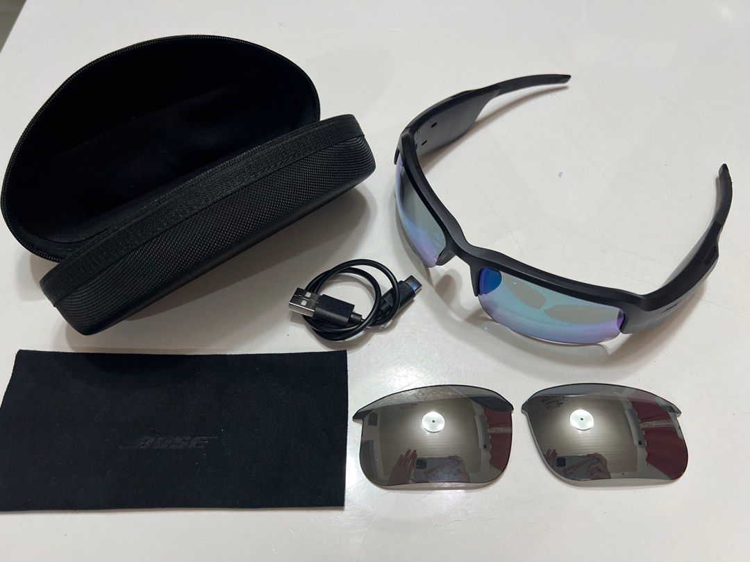 Bose Frames Tempo Audio Sunglasses (Category: Other Sports Equipment and Supplies) located in Rizal. Submitted by levleo (Listing ID 1415586731, Image 1). Description: Bose Tempo Audio Sunglasses Selling my Bose Tempo audio sunglasses in good condition. Inclusions: • Bose Tempo audio sunglasses • Original casing • Extra lens • Type-C charger Perfect for sports, running, and outdoor biking. Comfortable fit with great sound while staying aware of y