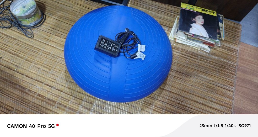 Bosu ball / blue balance ball (Category: Exercise Mats) located in San Pedro. Submitted by tristanjapansurplus (Listing ID 1415499887, Image 1). Description: selling blue balance ball for training or exercise came in Japan 100vac need trasnformer for use location San Pedro laguna.