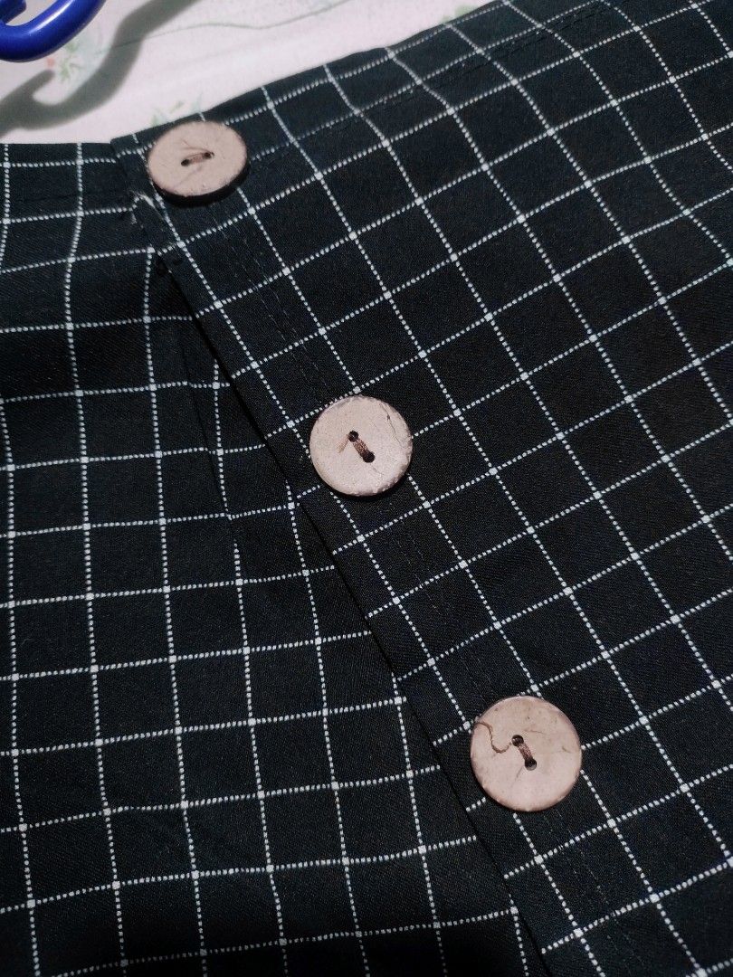 brand new plus size navy blue windowpane check skort (Category: Other Bottoms) located in Silang. Submitted by oddsense (Listing ID 1415536935, Image 3). Description: Brand: unknown Waist: starts from 30 in (76 cm) Length: 41 cm Color: Navy Blue/Bluish Black (may vary due to lighting) Pattern: Windowpane Check Material: possibly spanribs Weave: Twill Opacity: Regular Elasticity: Mid-stretch Fit: Regular fit to Loose fit Flaws: none Additional Det