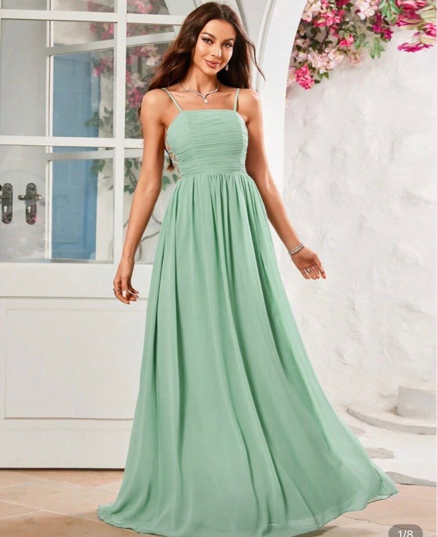 Bridesmaid gown green (Category: Evening dresses & gowns) located in Manila. Submitted by declutterb (Listing ID 1415495841, Image 1). Description: Fave gown Crisscross on side Used once.