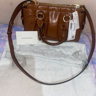 (Kategori: ) berada di . Dikirim oleh haniya2nd (ID iklan 1415575366, Gambar 1). Deskripsi: .