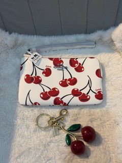 (Category: ) located in . Submitted by yhn_boutique (Listing ID 1415499307, Image 1). Description: .