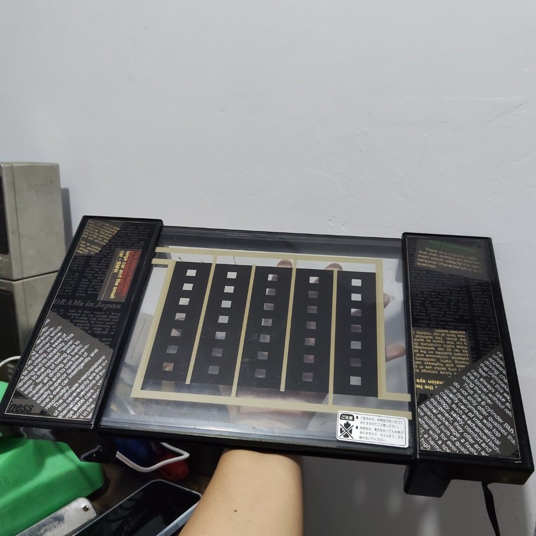 CRISTAL WARMER 🔥 (Category: Other Kitchen Appliances) located in Catbalogan. Submitted by jpnsrpls (Listing ID 1415613037, Image 3). Description: 🇯🇵 JAPAN SURPLUS | CRISTAL WARMER 🔥 🍲 Electric glass hot plate / warmer ⚡ 110V (Japan voltage) – needs step-down transformer 📦 With box (box shows signs of wear) 🧊 Glass surface intact 📌 Ideal for keeping food warm (not for high-heat cooking) 💡 Japan surplus item – sold as is.