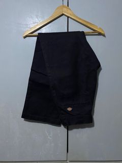 (Category: ) located in . Submitted by sthriftven (Listing ID 1415585379, Image 1). Description: .