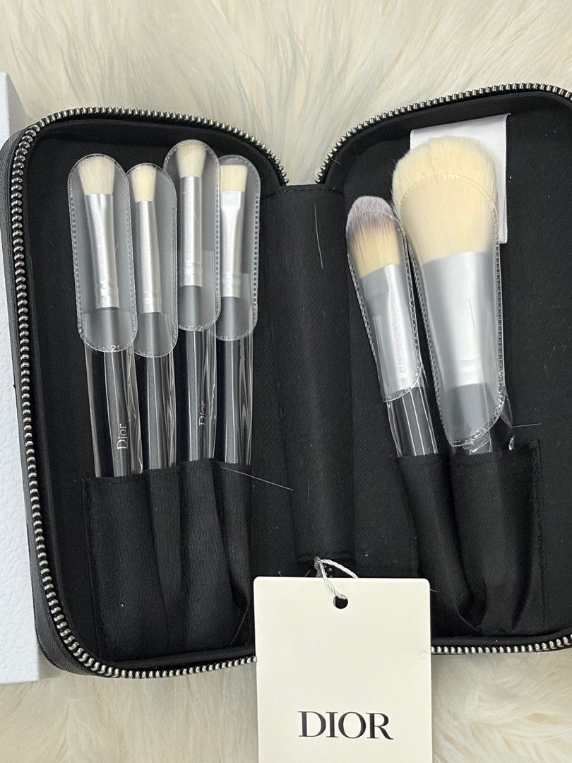 Dior Brushes with Pouch (Category: Makeup) located in San Juan City. Submitted by cashfrancefashioncosmetics_ph (Listing ID 1415437424, Image 3). Description: Black pouch hard case Pouch Brush 14 Brush 11 Brush 24 Brush 23 Brush 22 Brush 21 .