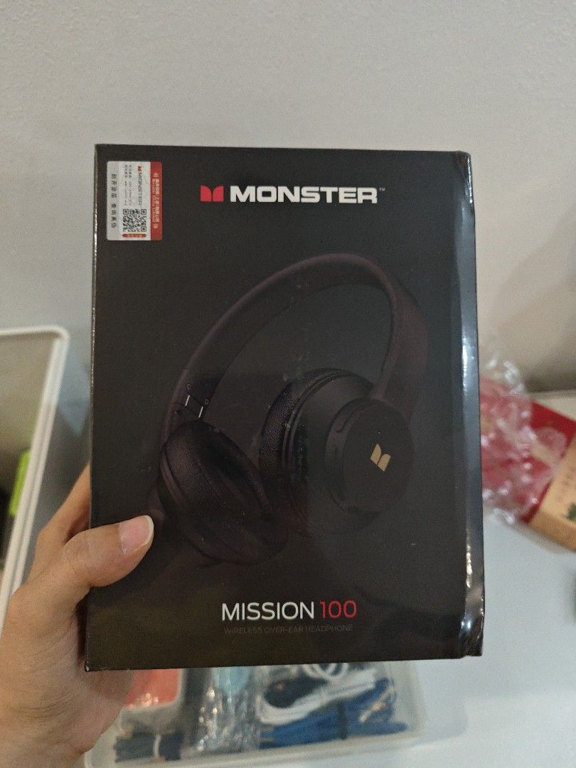 earphone