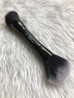 (Category: ) located in . Submitted by beautynglamph (Listing ID 1415480382, Image 1). Description: .