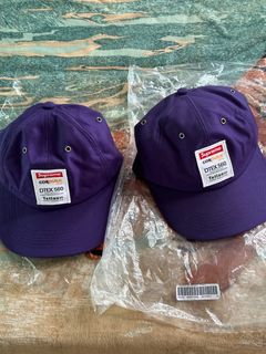 (Category: ) located in . Submitted by streetwear.collections (Listing ID 1415477576, Image 1). Description: .
