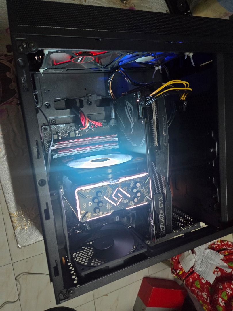 Gaming PC with GeForce GTX Strix 1660 ti (Category: Desktops) located in Makati City. Submitted by lsserafica (Listing ID 1415442322, Image 1). Description: MSI B450M Gaming PC AMD RYZEN 5 3600 6 cores with a GeForce GTX graphics card (asus rog stric gtx 1660 ti 6gb) . Includes a 1TB hard drive. Features 16GB of RAM. The BIOS build date is from July 15, 2019. The system language is English. The case has a glass side panel. Video Card, Casing, Mem
