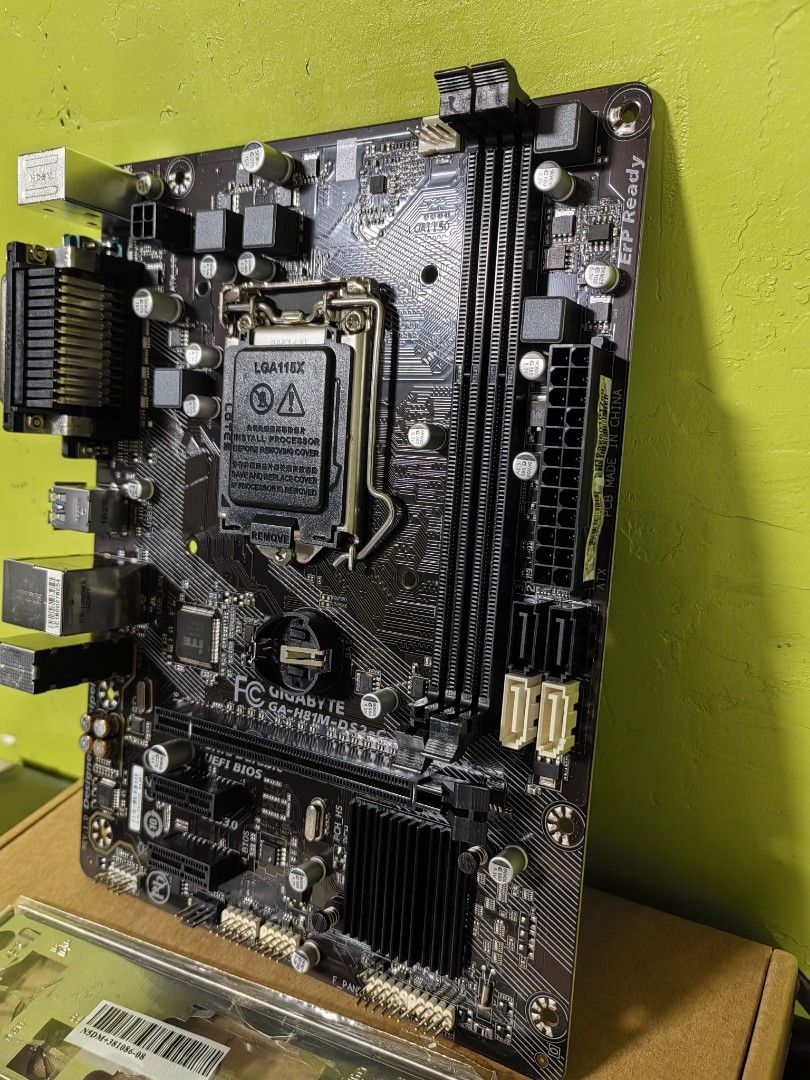 Gigabyte GA-H81M-DS2 Motherboard (Category: Computer Parts) located in Taguig. Submitted by j.pc_2022 (Listing ID 1415470175, Image 3). Description: - Gigabyte GA-H81M-DS2 motherboard - Multiple USB ports - Audio jacks - DVI port - Includes I/O shield - Compatible with LGA 1150 socket processors -Support 4th Gen Intel processor .