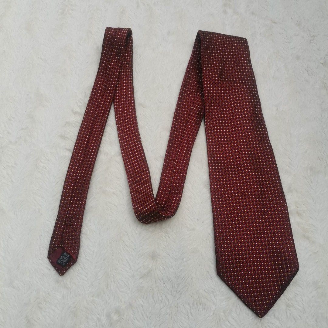 Givenchy Red Polka Dot Tie (Category: Ties) located in Manila. Submitted by titojay (Listing ID 1415455946, Image 3). Description: - Givenchy tie - Rich red color - Subtle polka dot pattern - Smooth texture - Perfect for formal or business wear.
