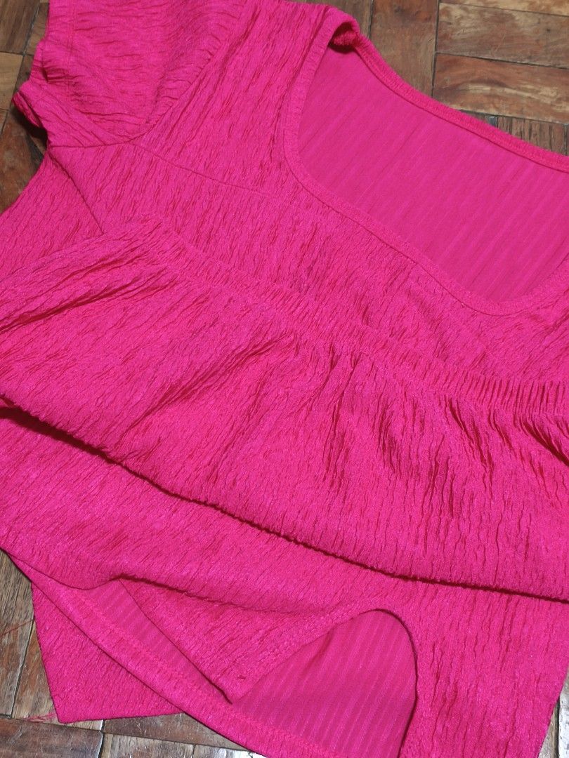 Hot Pink Coordinates (Category: Sets or Coordinates) located in Quezon City. Submitted by declutterwithnari (Listing ID 1415569054, Image 3). Description: - Pink Coordinates: either SHEIN/no brand, cut tag - was used just once then washed & stored after :) TOP L: 17" W: 18" SKIRT W: 28" to 36" (stretchable) L: 16.5" mop: GCash (payment first) mod: Lalamove, GrabExpress, J&T (item + sf) rfs: decluttering .