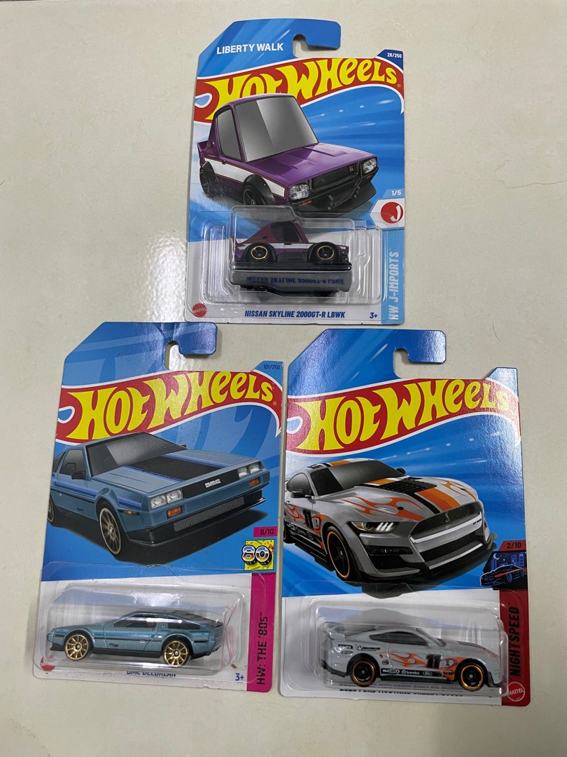 Hot Wheels Lot|Ford Mustang Shelby GT500, Nissan Skyline 2000GT-R LBWK ...