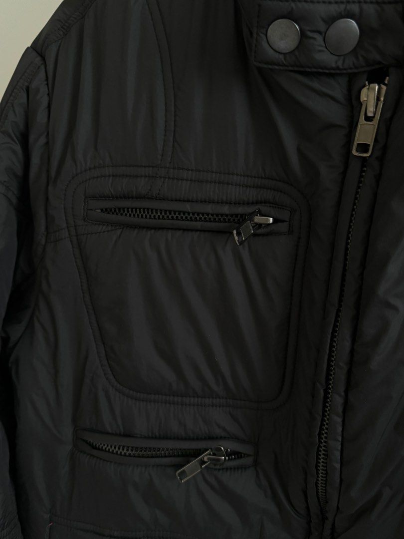 INC International concepts nylon jacket (Category: Coats, Jackets and Outerwear) located in Mandaluyong City. Submitted by clearanceaa (Listing ID 1415507858, Image 3). Description: Size medium No flaws Shell: 100% nylon Lining: 100% polyester With 2 pockets inside. .