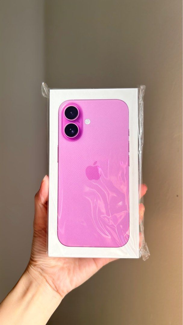 Iphone 16 128gb Pink (Category: iPhone 16 Series) located in Manila. Submitted by kristellor53202 (Listing ID 1415504122, Image 1). Description: Bnew and sealed iphone 16 128gb.
