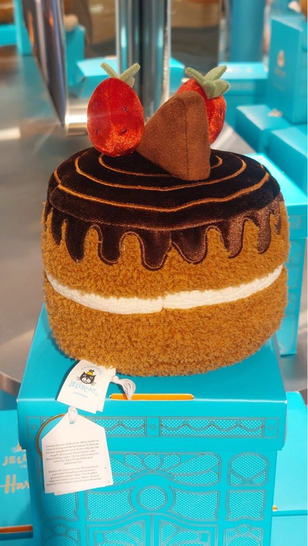 現貨) Jellycat 蛋糕毛絨玩具Harrods 限定Glacy Chocolate cake 朱古力