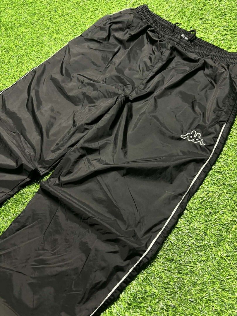 Kappa Track Pants Black (Category: Joggers) located in Calamba. Submitted by vion.kulothits_23407 (Listing ID 1415582521, Image 1). Description: 📏 Measurements: • Waist (Open): up to 38 • Length: 43 • Hem: 8.5 📝 Condition: • No issues • Good overall condition 💰 Price: ₱499.