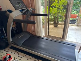 (Category: ) located in . Submitted by lingchang (Listing ID 1415436852, Image 1). Description: .