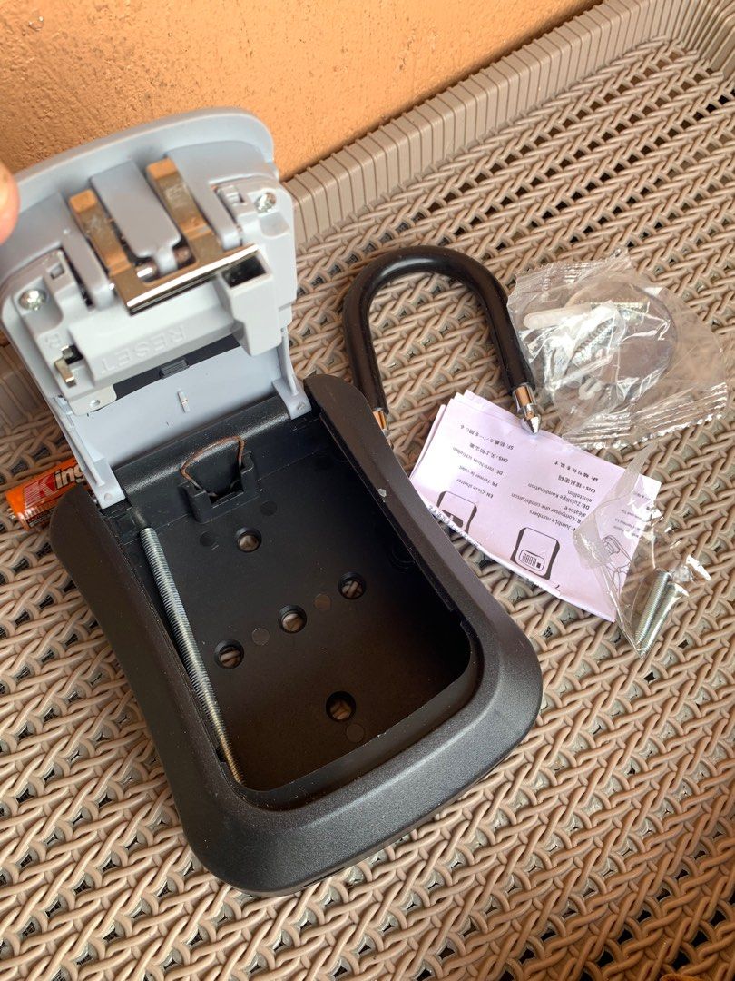 Lock with Key storage (Category: Locks, Doors & Gates) located in Manila. Submitted by macks_toys (Listing ID 1415518296, Image 2). Description: 📌 You may send DM for your inquiries. ✨KINDLY CHECK EACH DETAILS✨ 🔳 From Japan/UK Surplus items 🔳 High quality 🔳 Manage your expectations since it’s preloved and from Surplus Items 🔳 WYSIWYG ✨ Thank you! ✨ .
