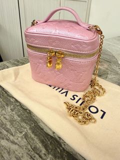 （分類：）位於 。 由 siugg1102 提交（商品編號 1415553943，圖片 1）。簡介： 。
