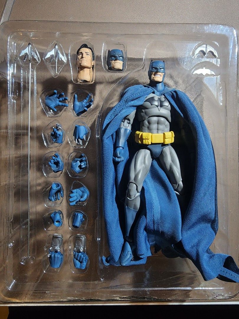 Medicom MAFEX Batman Hush Action Figure (Category: Figurines & Statues) located in Quezon City. Submitted by joe_declutters (Listing ID 1415546597, Image 3). Description: Selling BIB Mafex Batman Hush RFS: no longer being used and decluttering Box with wear and tear Figure in good condition Item coming from QC (near Trinoma) Shipping payment and booking c/o buyer (Lalamove or Grab) Payment via GCash or BPI bank transfer Message only on Carousell,