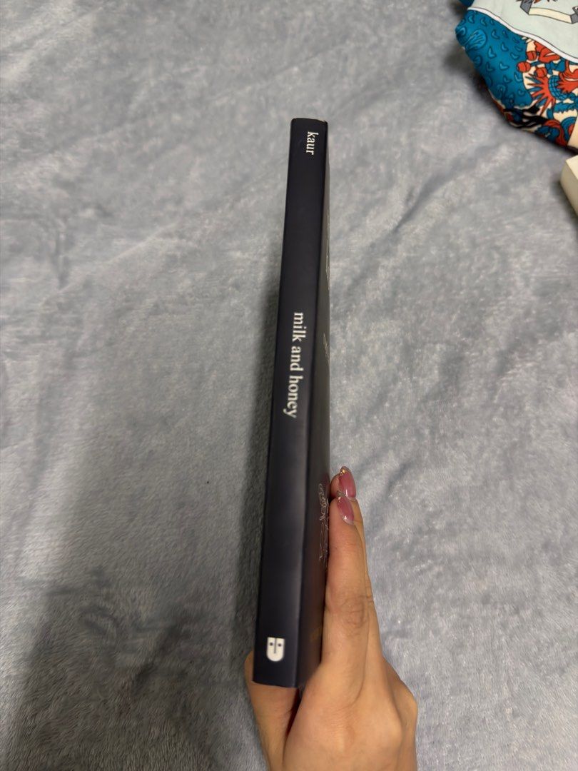 Milk and Honey by Rupi Kaur (Category: Storybooks) located in Baras. Submitted by zyzia_ (Listing ID 1415616758, Image 3). Description: Rs: read just once and its just been sitting on my shelf, would love to have someone read it too! Has minimal highlights.