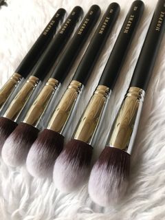 (Category: ) located in . Submitted by beautynglamph (Listing ID 1415484169, Image 1). Description: .