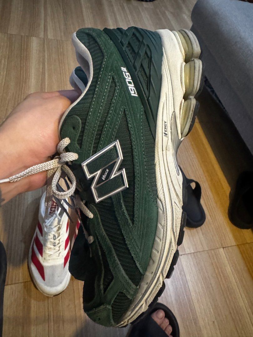 New Balance 1906R olive green (Category: Sneakers) located in Cavite. Submitted by daddy_ag (Listing ID 1415505355, Image 2). Description: Pair only Some signs of usage Not used for running.