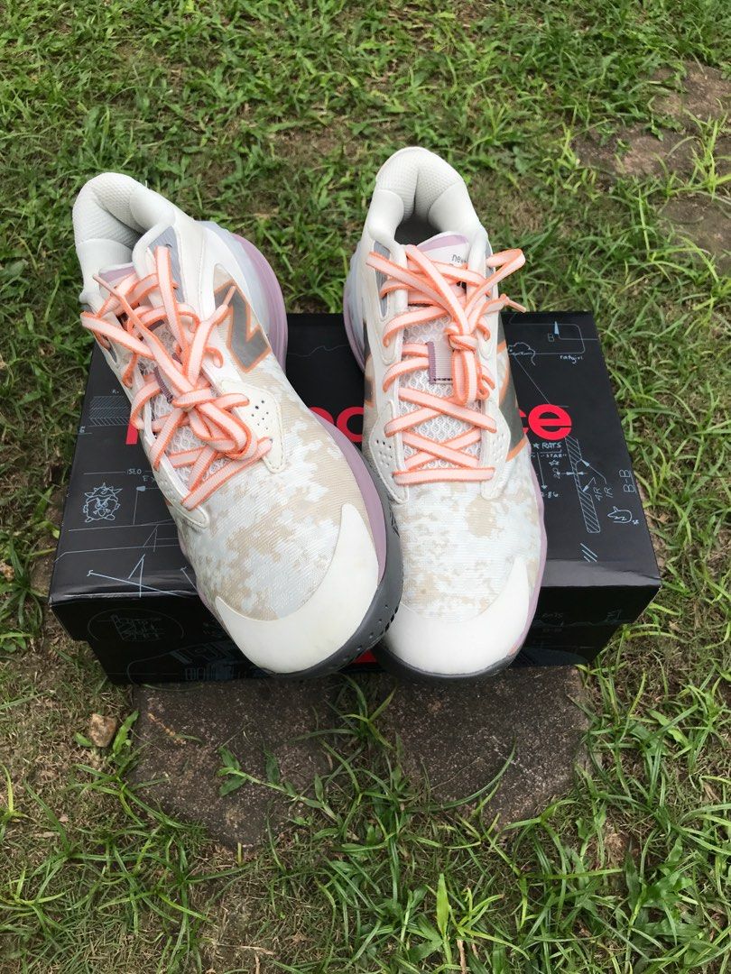 NEW BALANCE HESI LOW V2 (Category: Announcements) located in Cagayan de Oro. Submitted by jan4d (Listing ID 1415511802, Image 2). Description: NEW BALANCE HESI LOW V2 •authentic/Original - money back guaranteed if proven fake •brandnew / replacement box price: 3,499 only all sizes available - 7.5US TO 13US 🌎 We ship worldwide! via JRS/LBC ✅ Guaranteed Legit and Brand new ✅ 10xMoney Back Guaranteed if Proven Fake ✅Legit check allowed before purch