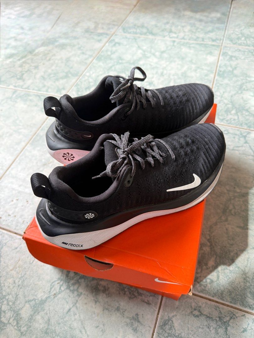 Nike ReactX Infinity Run 4 Black (Category: Sneakers) located in Caloocan City. Submitted by c_nine29 (Listing ID 1415495686, Image 2). Description: NIKE REACTX INFINITY RUN 4 US8.5mens Used twice only Bough it for 8k+ plus sf Selling it for 3.5k nego (sf not included).