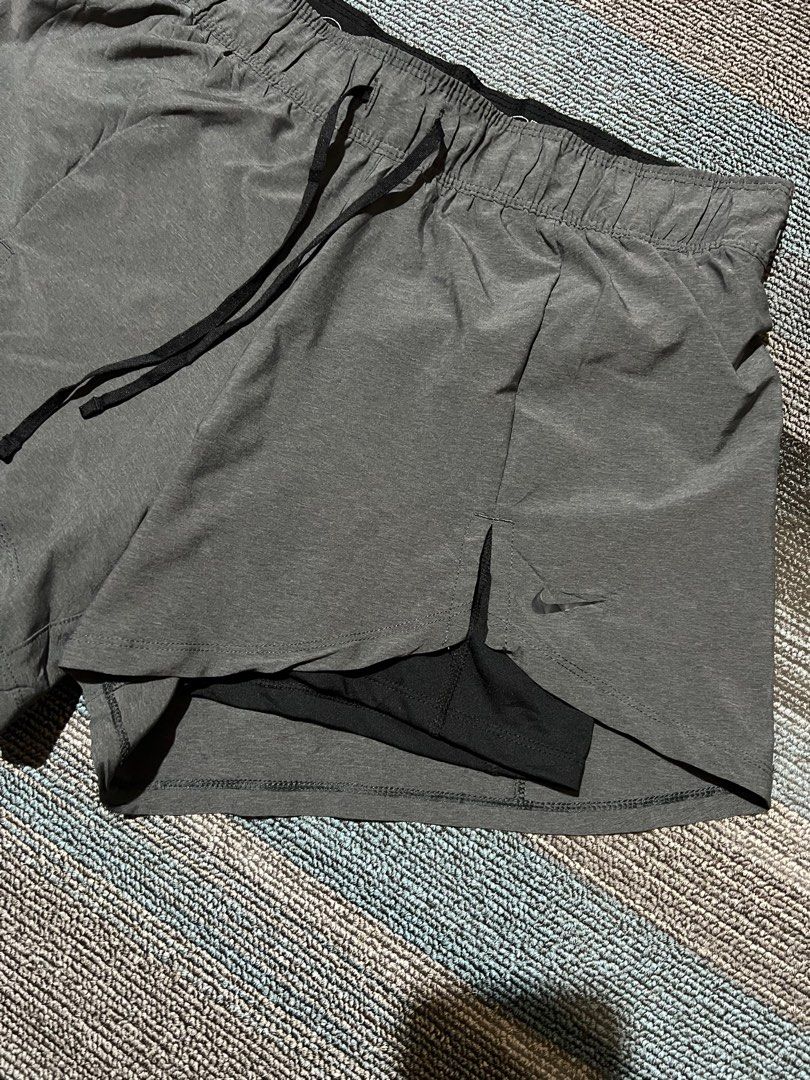 Nike Running Short 2in1 (Category: Shorts) located in Cebu City. Submitted by mark24anth29233 (Listing ID 1415529348, Image 3). Description: Size: Medium Dimes: see last pic Excellent like new No issue.