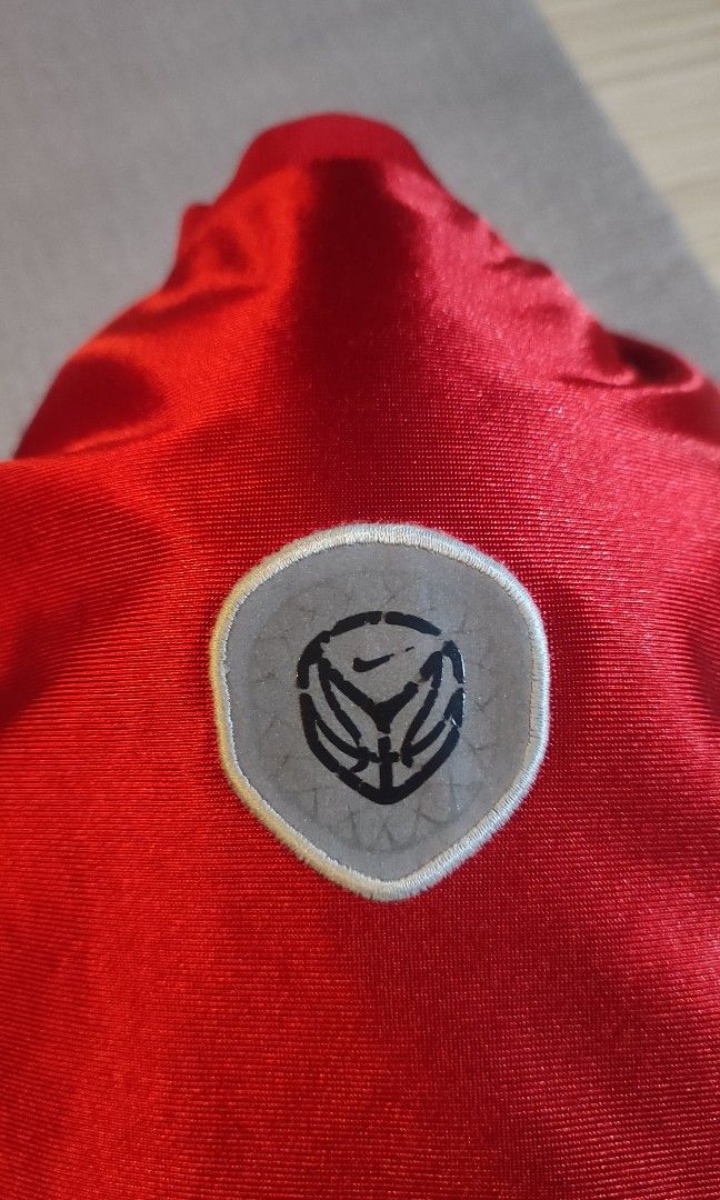 NIKE VINTAGE BASKETBALL JERSEY (Category: Activewear) located in Manila. Submitted by rumarabe (Listing ID 1415567922, Image 3). Description: NIKE VINTAGE BASKETBALL JERSEY COMPLETE TAGS SIZE: YOUTH XL CAN FIT TO MEDIUM (19.5X26.5) IN EXCELLENT CONDITION.