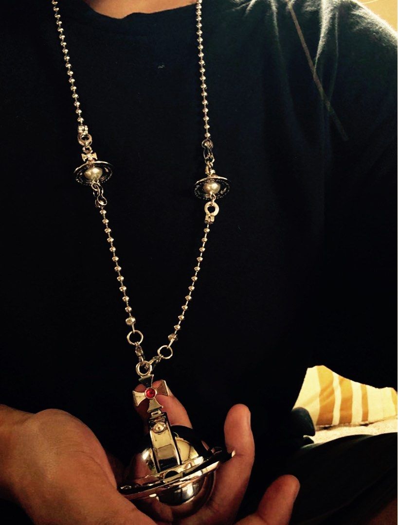 Vivienne Westwood Orb Lighter (Category: Necklaces) located in Bulacan. Submitted by antarc2_ (Listing ID 1415616314, Image 1). Description: ₱3,500 fixed. with box. dm me for more infos and pictures ー helpful tags NANA AI YAZAWA SHINICHI OKAZAKI NANA OSAKI NANA HATCHI NANA KOMATSU REN HONJO TAKUMI ICHINOSE SEVEN STARS SEX PISTOLS VIVIENNE WESTWOOD VIVIENNE WESTWOOD NECKLACE VIVIENNE WESTWOOD ORB VIVIENNE WESTWOOD LIGHTER VKEI Visual kei Jfashion 