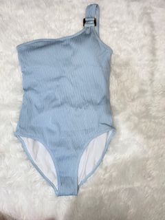 (Category: ) located in . Submitted by itsmera03 (Listing ID 1415531664, Image 1). Description: .