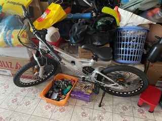 (Category: ) located in . Submitted by 65bikes (Listing ID 1415461079, Image 1). Description: .