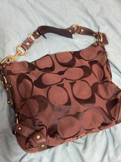 (Category: ) located in . Submitted by hhui (Listing ID 1415542996, Image 1). Description: .