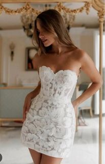 (Category: ) located in . Submitted by sixisgettingmarried (Listing ID 1415495842, Image 1). Description: .