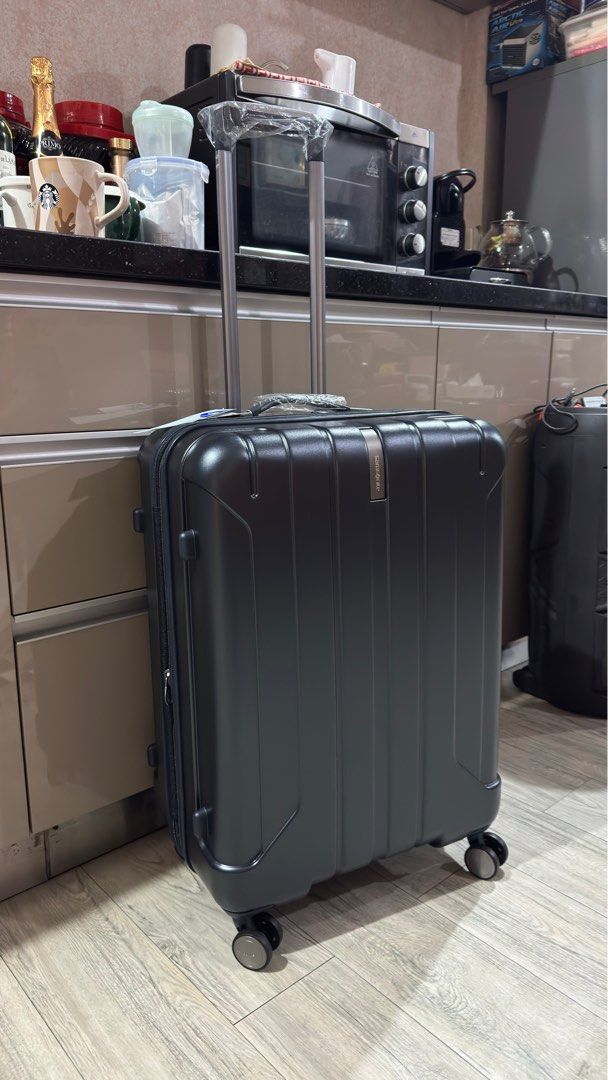 Samsonite Niar Spinner 66/24 (Graphite) (Category: Luggage) located in Malabon City. Submitted by jayzdeclutters (Listing ID 1415600603, Image 1). Description: Perfect for your next trip! :) RFS: Need bigger luggage Pricing Cheaper than the Orange App (Please see Photos) :) Samsonite Niar Spinner 66/24 in Graphite Comes with the ff: Original Box w/ Dust Bag Warranty Certificate (Inside the Luggage) Mode of Payment: Cash, BPI, or GCash Location: M